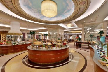 Al Orjouan breakfast buffet at the Ritz-Carlton Riyadh