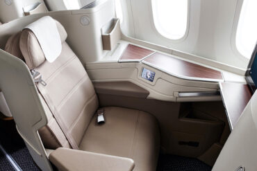 Saudia business class seat